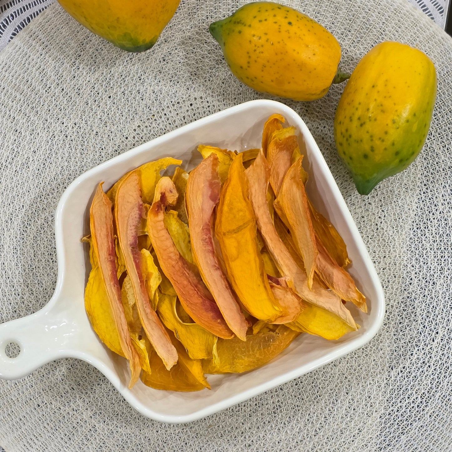 100% Organic Dry Papaya Slices